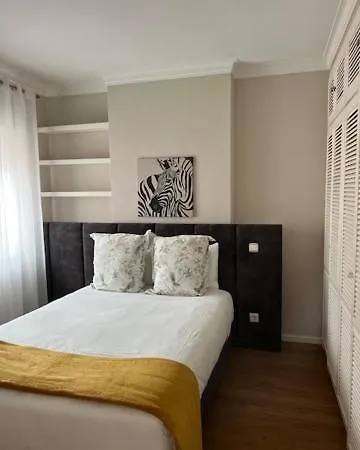 Apartament New Cosy & Charming In Campolide - 3a Lizbona