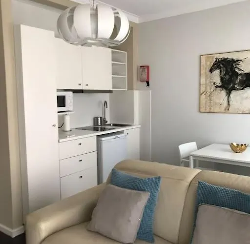 Apartament New Cosy & Charming In Campolide - 3a