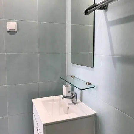 New Cosy & Charming In Campolide - 3a Appartement