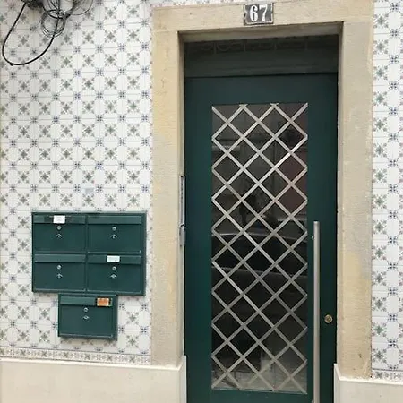 New Cosy & Charming In Campolide - 3a Daire Lisboa