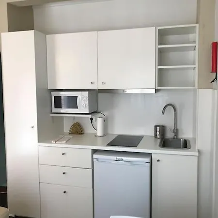 New Cosy & Charming In Campolide - 3a